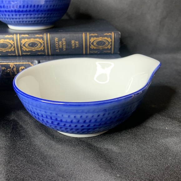 Set of 3 blue and white Pier 1 stoneware rice bowls / fruit bowls with handle - Picture 3 of 7